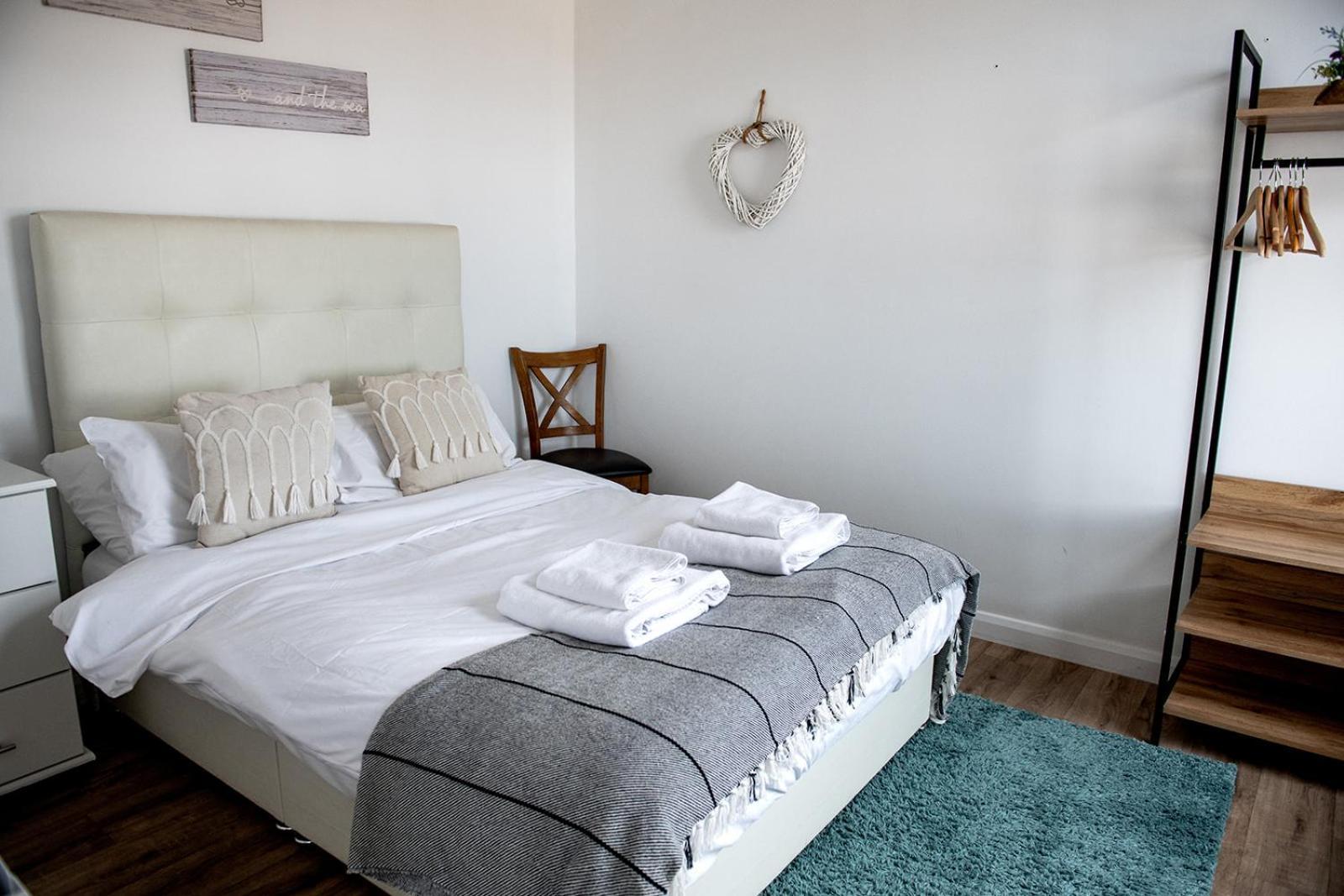 The Pearl Suite By Margate Suites ภายนอก รูปภาพ
